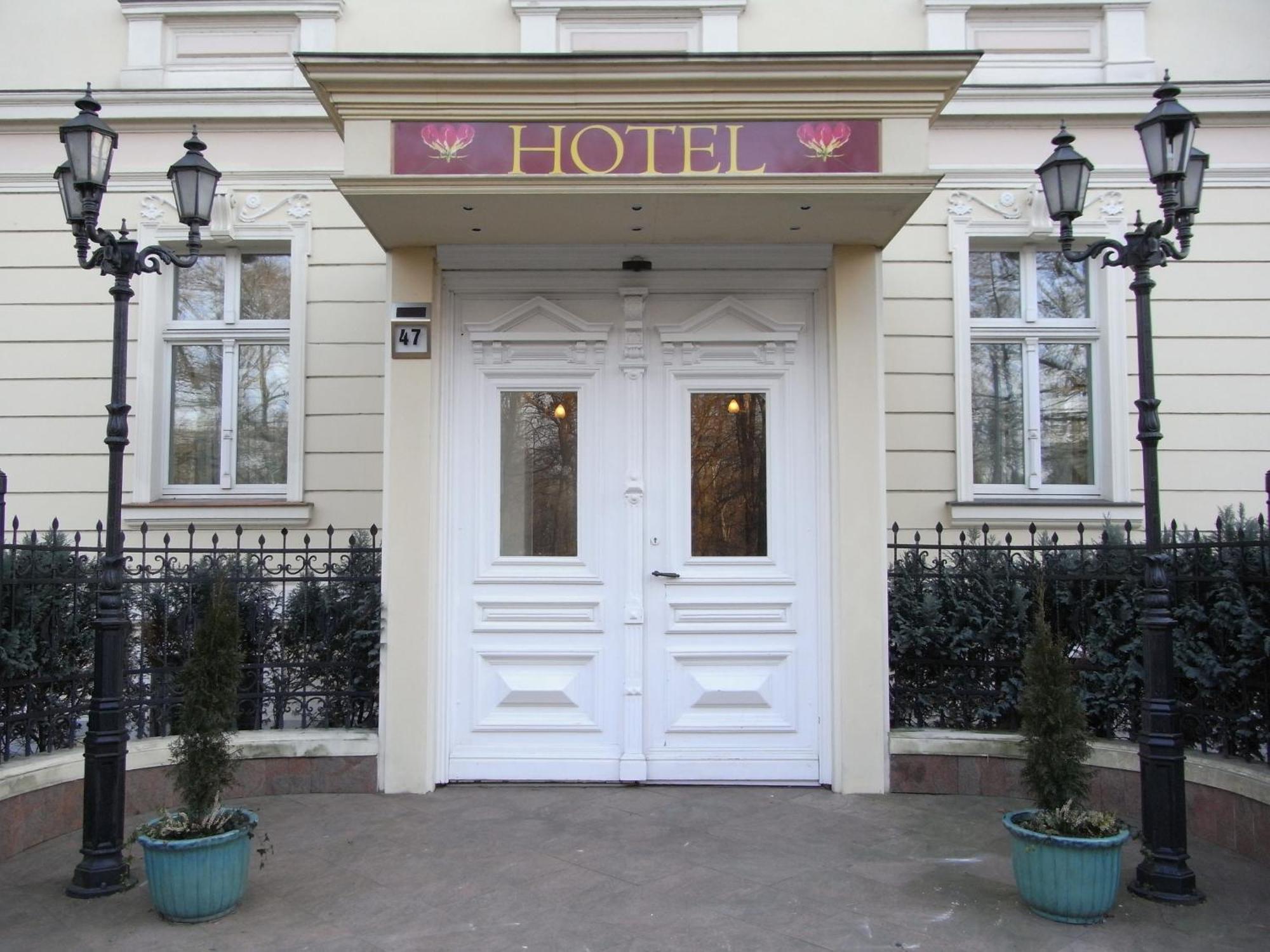 Palais Am Kleistpark Hotel Frankfurt  Exterior photo