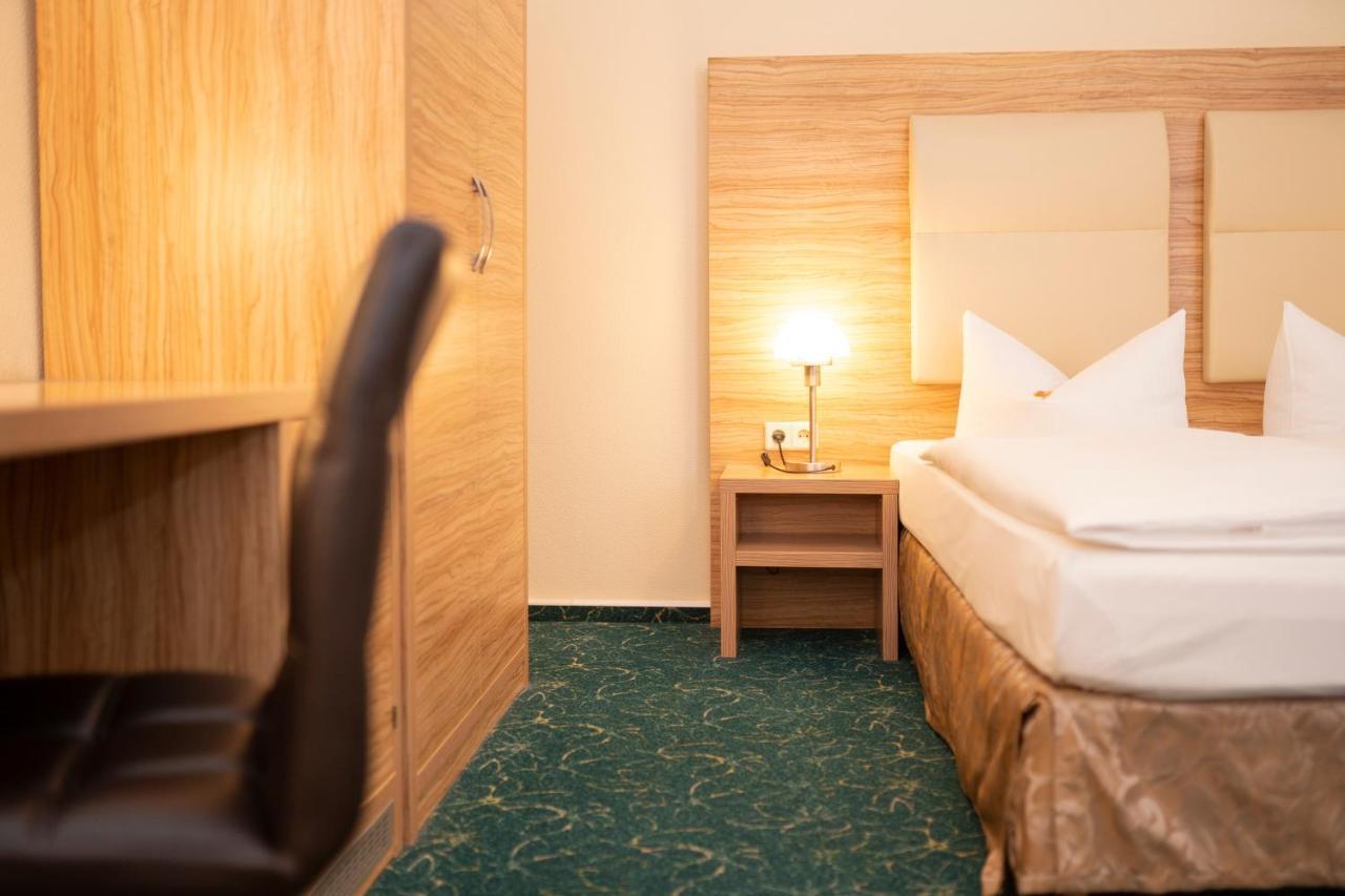Palais Am Kleistpark Hotel Frankfurt  Exterior photo