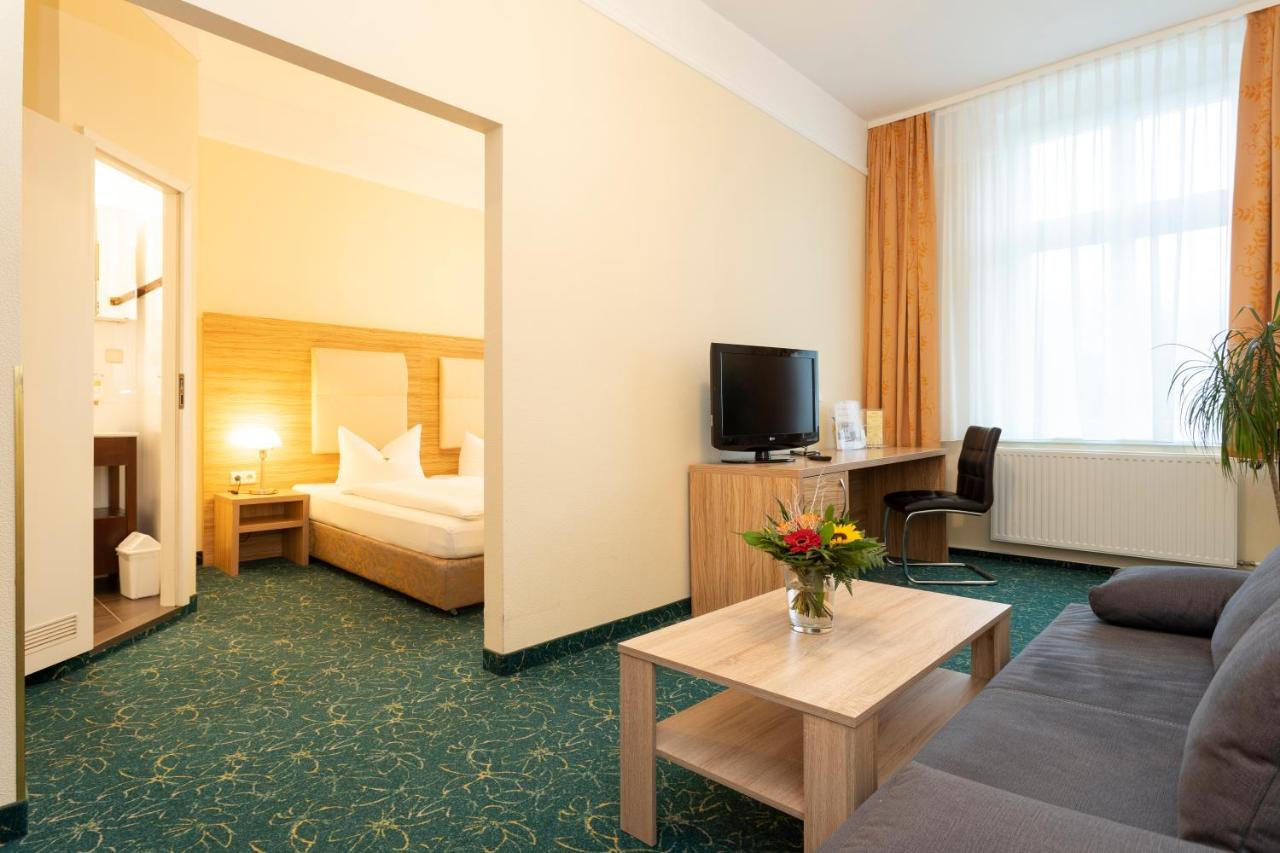 Palais Am Kleistpark Hotel Frankfurt  Exterior photo
