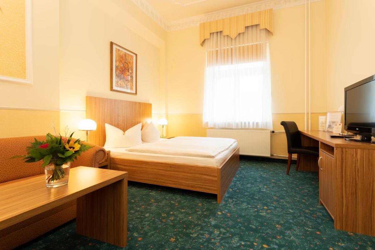 Palais Am Kleistpark Hotel Frankfurt  Exterior photo
